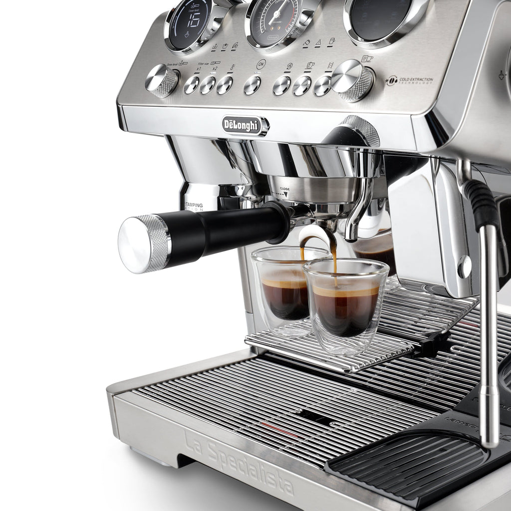 La Specialista Maestro with Cold Extraction Technology