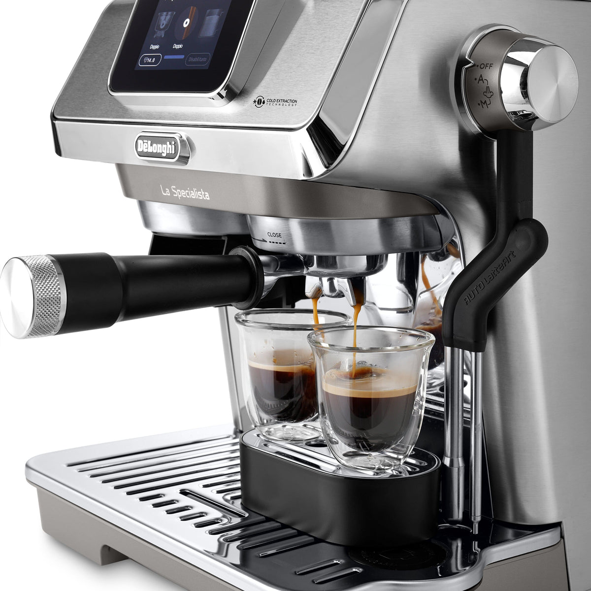 La Specialista Touch Espresso Machine with Cold Brew & Automatic Frothing
