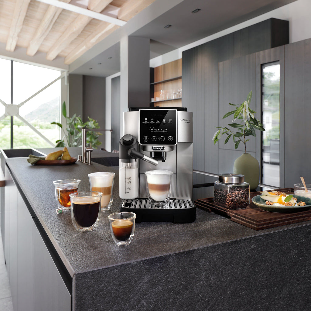 Magnifica Start Espresso Machine with LatteCrema System (Silver)